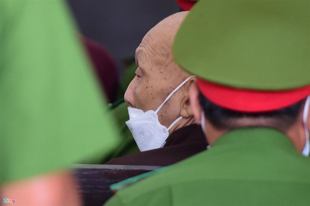 Tịnh thất Bồng Lai: Bị cáo Lê Tùng Vân khai vẫn độc thân, đang chờ lấy vợ-1