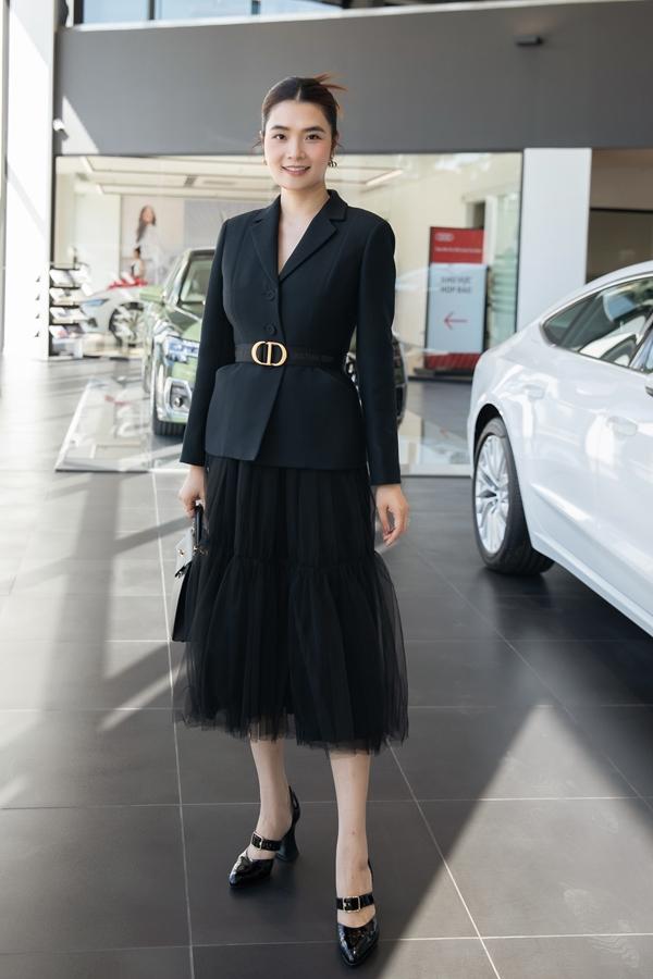 Nhan sắc Linh Nga bao năm vẫn bất biến như trêu đùa thời gian-6