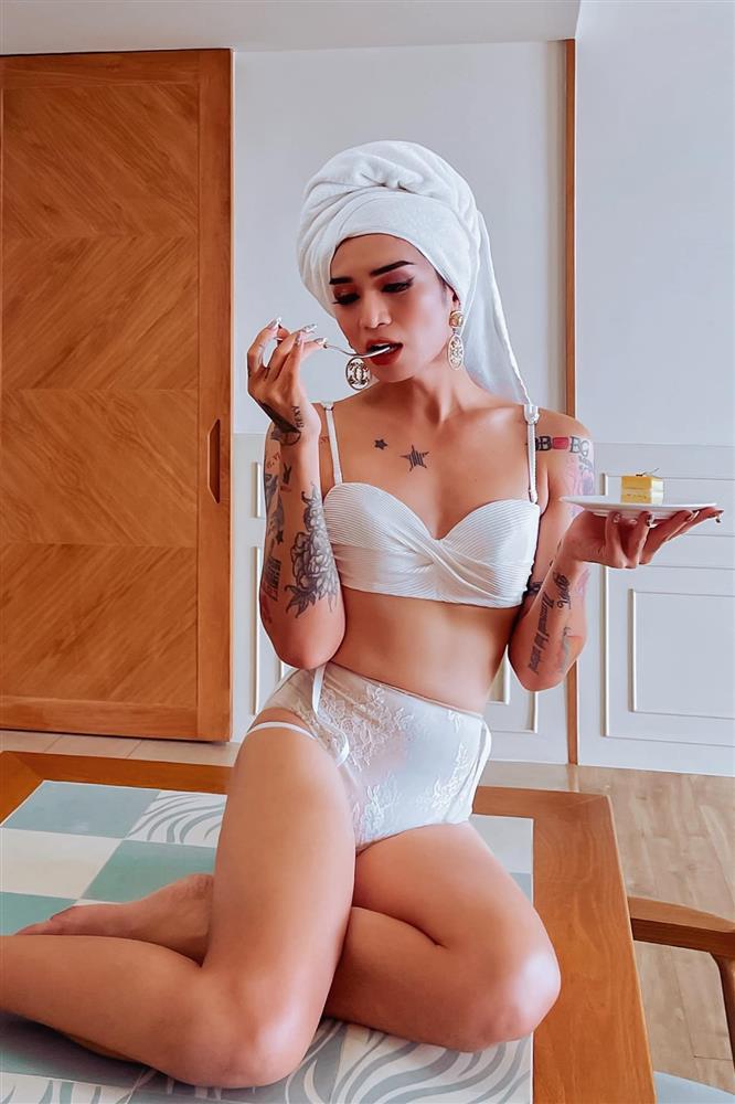 BB Trần tung ảnh nội y sexy, netizen chỉ đi tìm họa mi-6