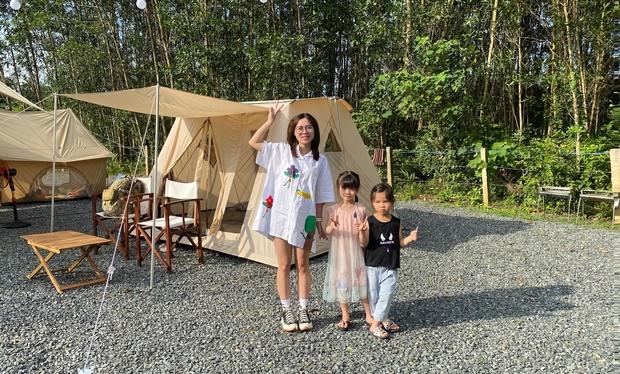 Bé gái 6 tuổi nói tiếng Anh như người bản xứ-7