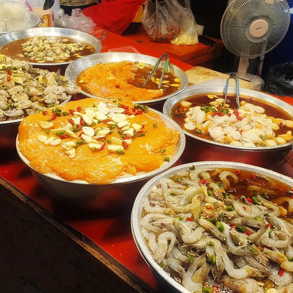 5 điều quan trọng trong ăn uống ít người chú ý khi đi du lịch-1