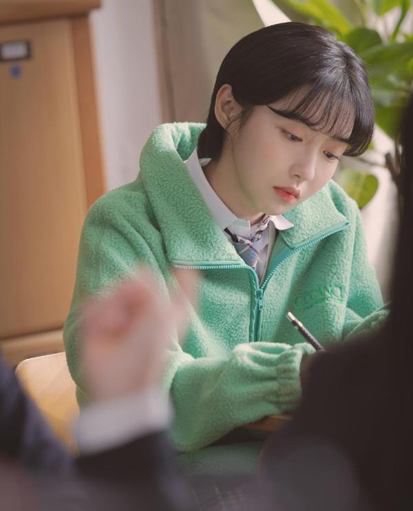 Dàn diễn viên trong bộ phim đang tạo cơn sốt ở Hàn Quốc-5