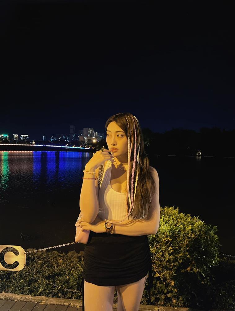 Lương Minh Trang ra sao sau 1 năm chia tay Vinh Râu?-8