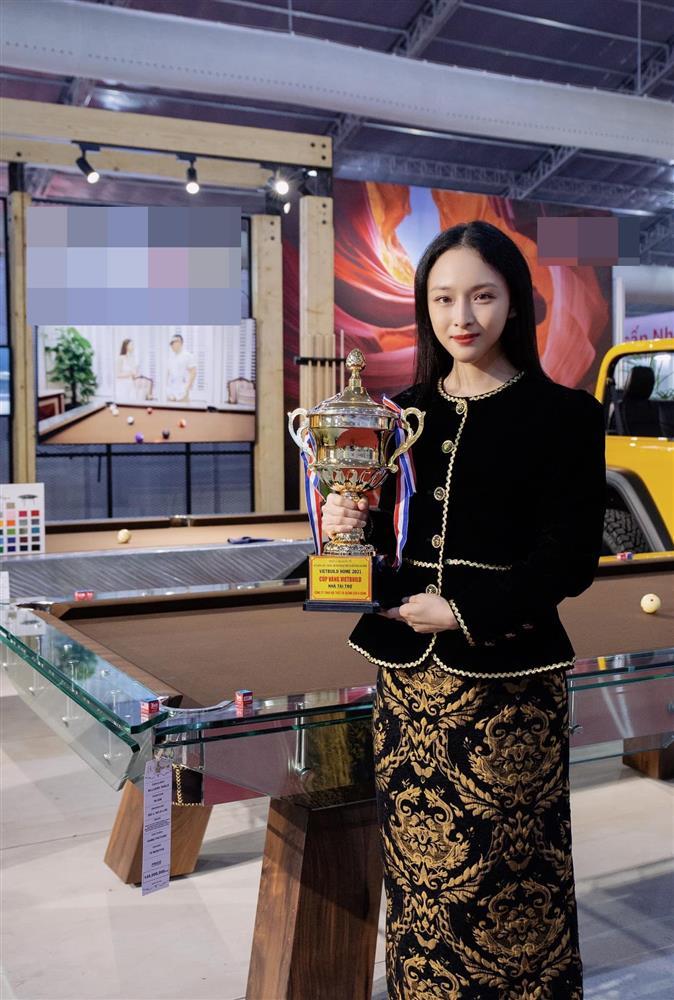 Nhan sắc Trương Hồ Phương Nga qua camera thường ra sao?-5