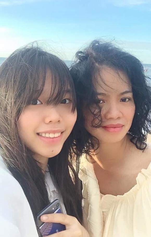 Con gái cố nhạc sĩ Trần Lập đón tuổi 16 rạng rỡ trưởng thành-6