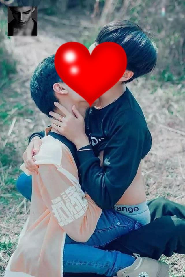 Hai chàng trai hành sự ngay giữa ban ngày trên đồng cỏ-3