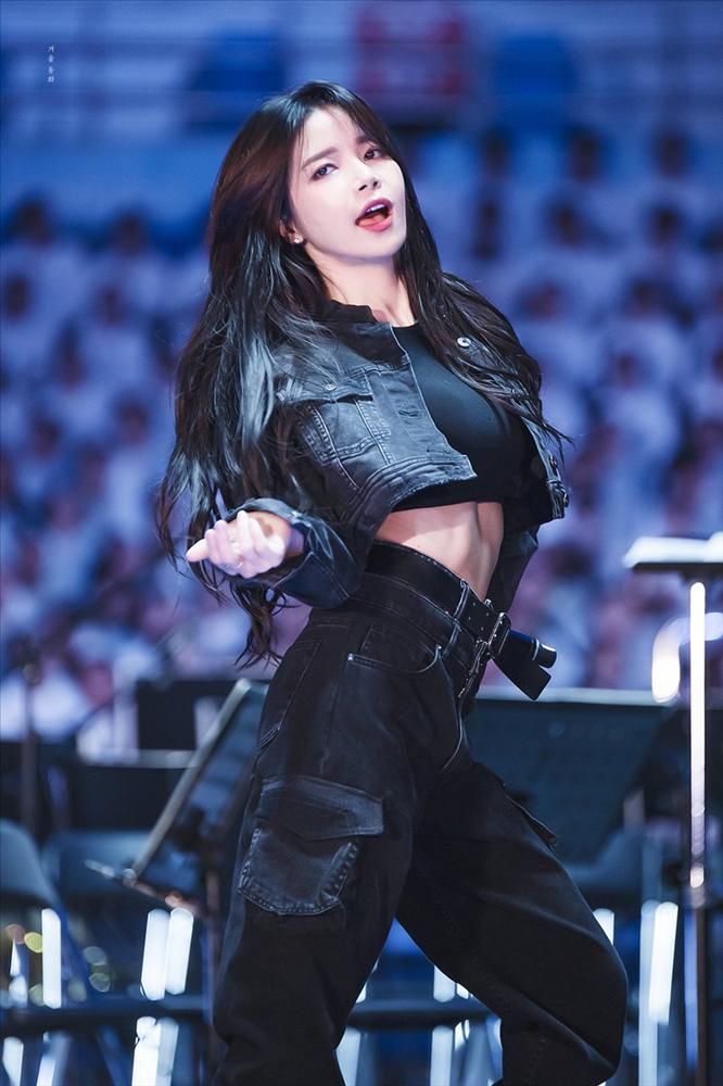 Những cặp idol là bạn đồng niên dù cách biệt năm debut-11