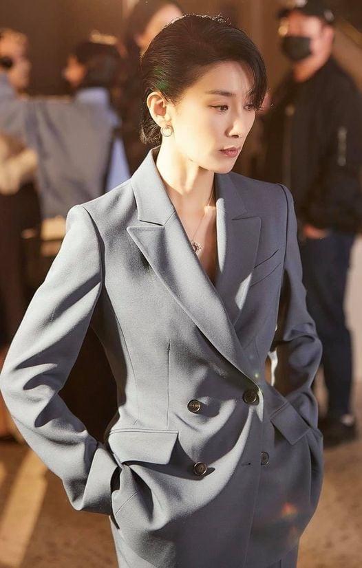 Kim Tae Hee và dàn diễn viên Hàn đổi đời lên nhờ vai phản diện-9