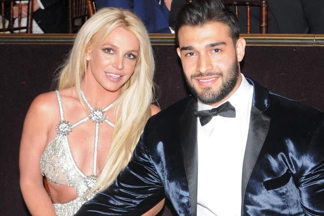 Quan hệ Britney Spears và 2 con trai sau kết hôn chồng kém tuổi-1
