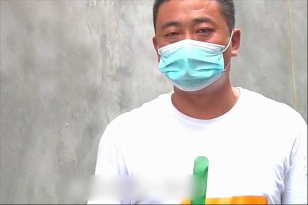 Nửa đêm thấy đôi giày lấm đất của chồng, vợ quyết định ly hôn-2