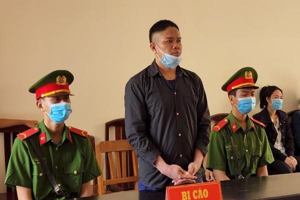 Nghịch tử phóng hoả đốt nhà vì nghe lỏm biết mẹ có tiền không cho vay-2