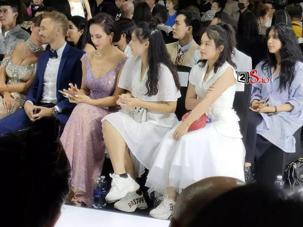 Thúy Hạnh tụt hạng nhan sắc trước 2 ái nữ trổ mã xinh đẹp-3