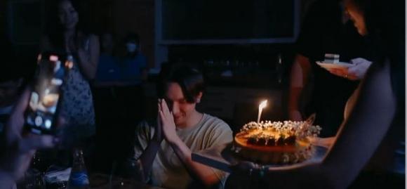 Diva Mỹ Linh khoe ảnh con trai du học Úc, bất ngờ ngoại hình-4