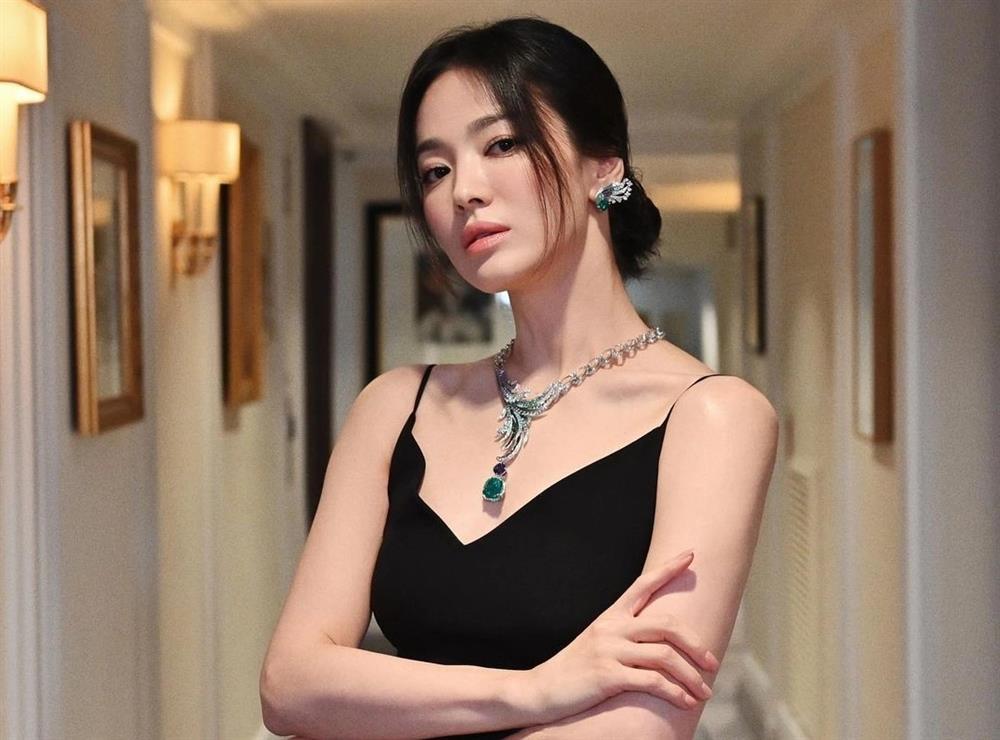 Song Hye Kyo bán nhà lãi 2,2 triệu USD