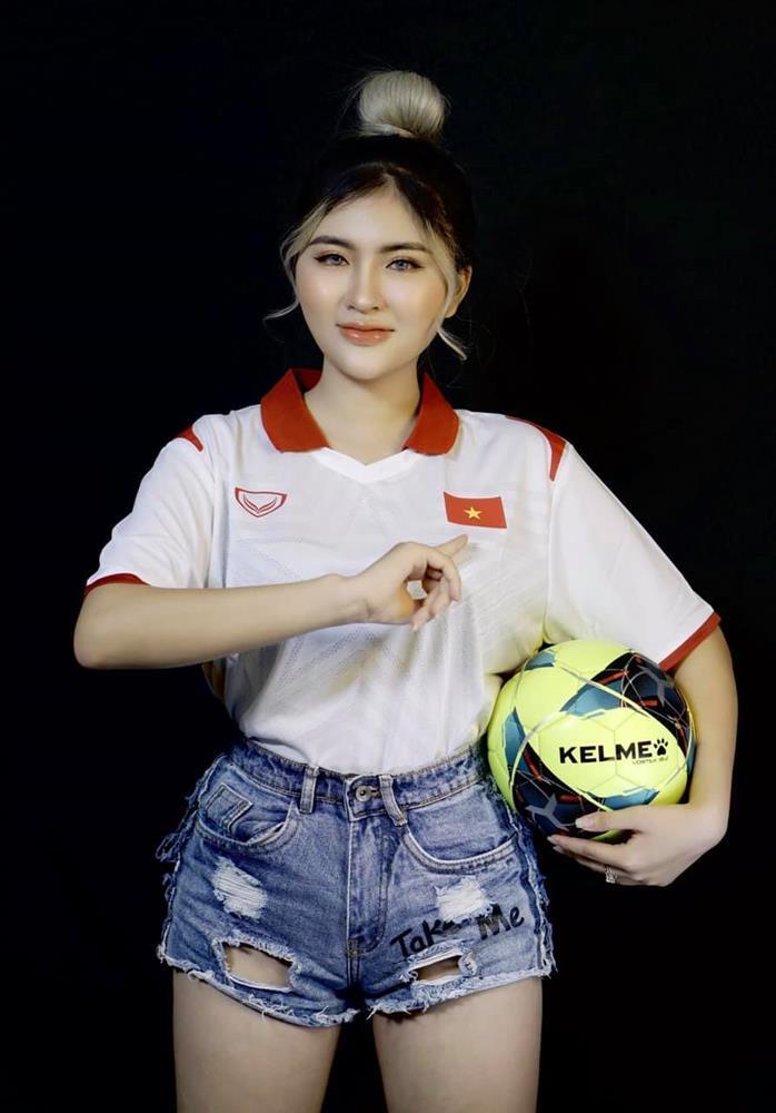 Cuộc sống Á khôi sau 3 năm tố thủ môn Văn Toản cắm sừng-12