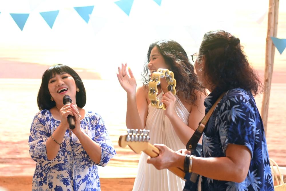 Con gái mang thanh xuân trở lại cho Cẩm Vân - Khắc Triệu-1