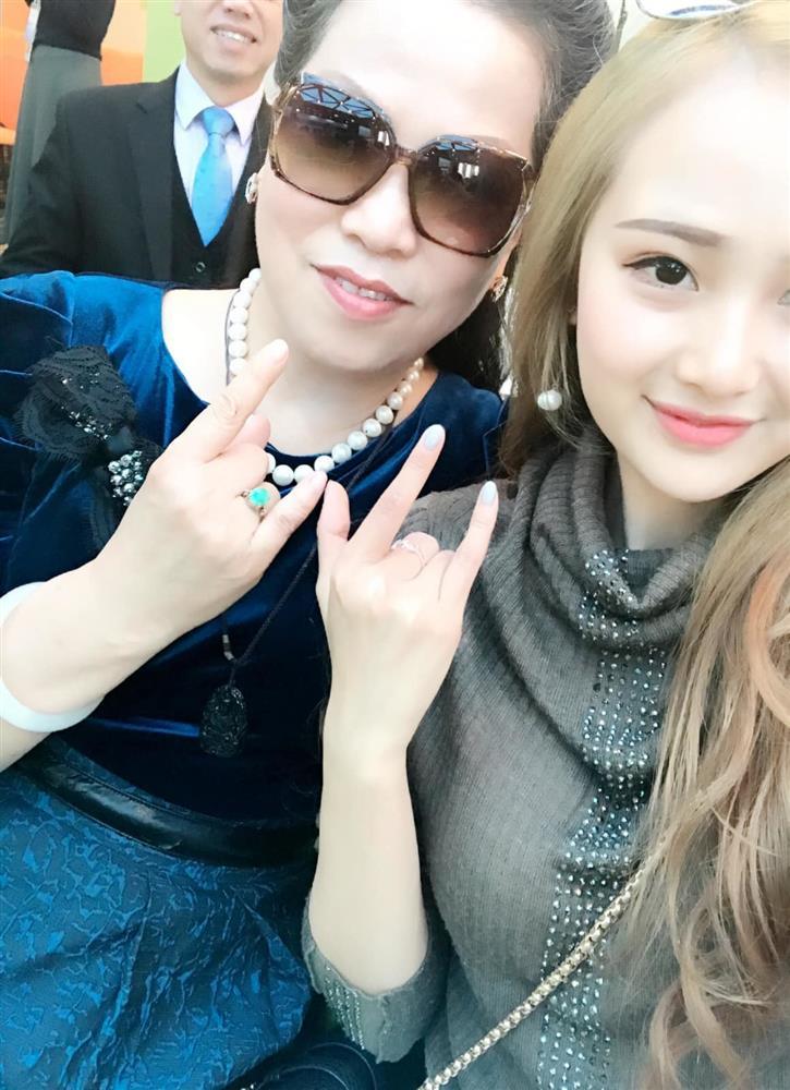 Lấy chồng xa nhà 4.000km, cô gái Việt Nam chuẩn nàng dâu số hưởng!-2