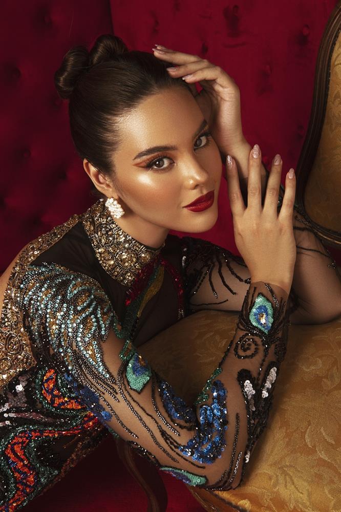 Choáng ngợp bức ảnh Universe, mùi triệu đô tỏa ngào ngạt-8