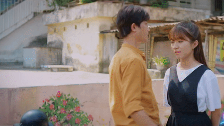 Thương Ngày Nắng Về 2 tập 49: Bà Nga đổi ý, Phong chớp cơ hội ôm Vân làm lành-4