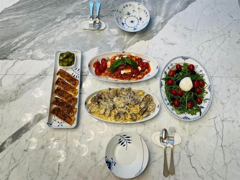 Hội mỹ nhân Hàn chuẩn bà hoàng nội trợ: Son Ye Jin nấu gì cũng ngon-3