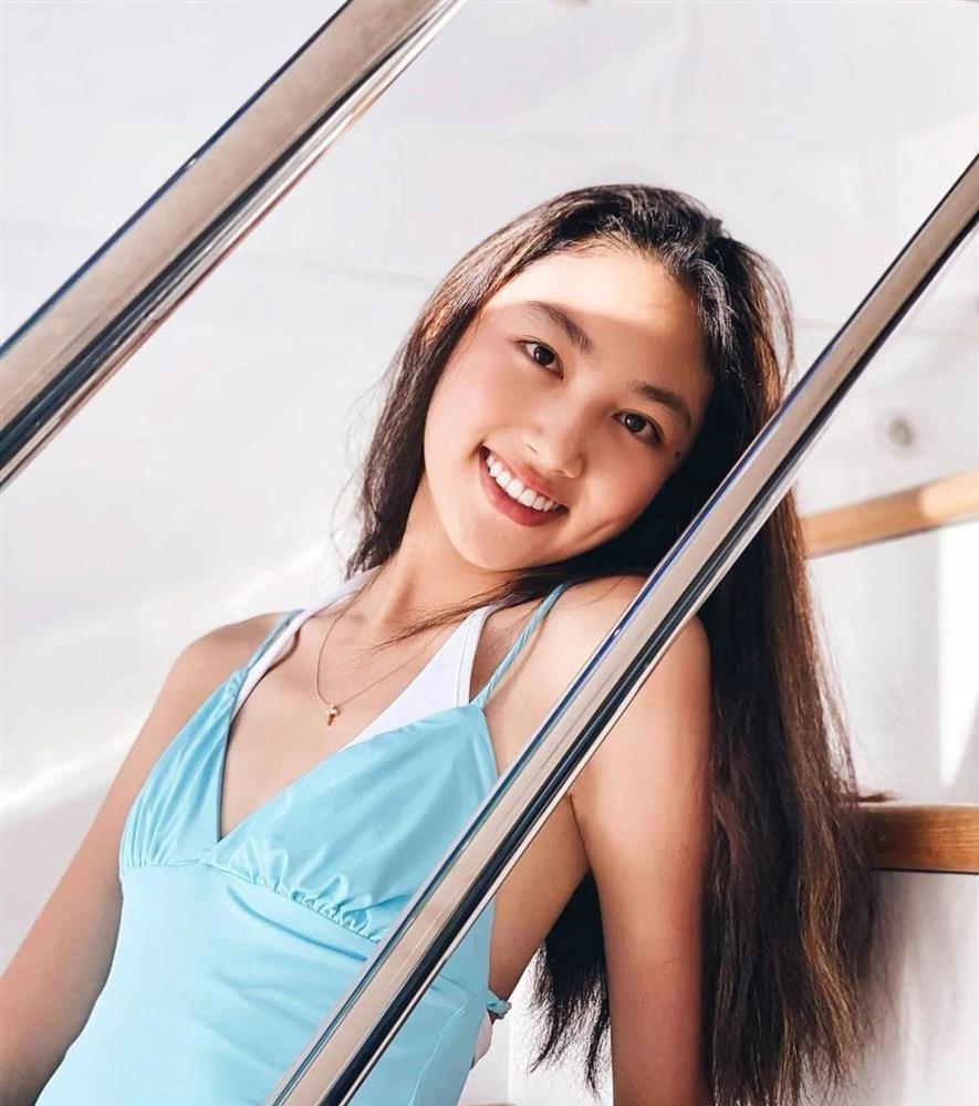 Con gái Nhậm Đạt Hoa: Đẹp như hoa hậu, cao 1m80 nhờ... ngủ-2