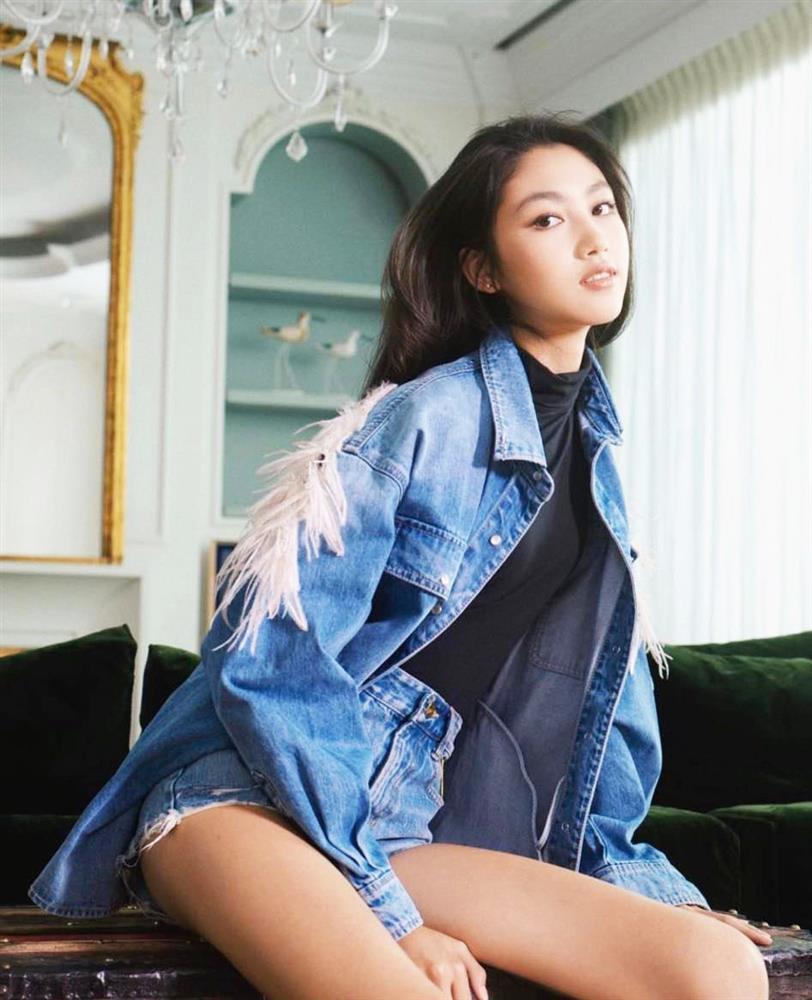 Con gái Nhậm Đạt Hoa: Đẹp như hoa hậu, cao 1m80 nhờ... ngủ-6