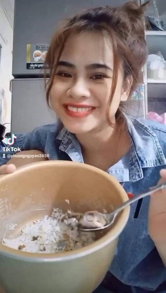 Chủ nhân loạt mâm cơm 5k, 8k hút triệu view nói gì khi bị tố dàn dựng?-6