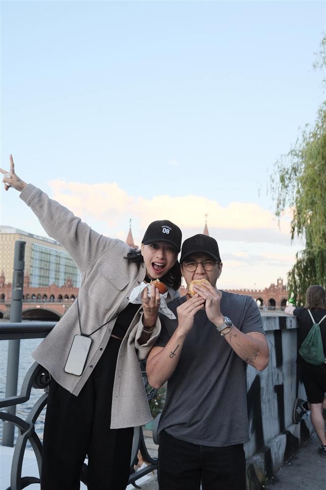 Huy Trần khoe mặt mộc Ngô Thanh Vân, tỏ tình hẳn 2 ngôn ngữ-8