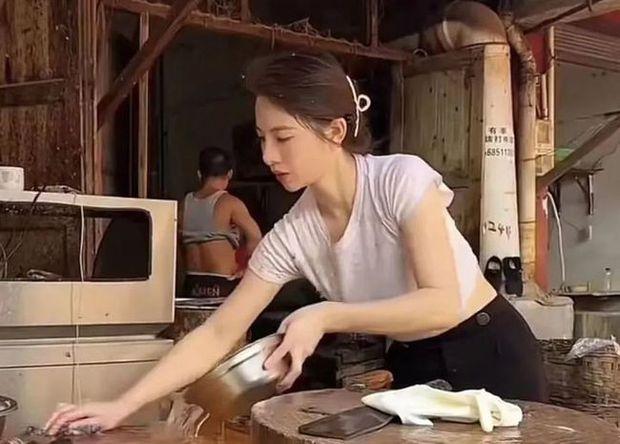 Tây Thi bán cá, hotgirl phu hồ thay đổi chóng mặt khó nhận ra-4