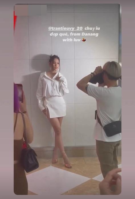 Sắc vóc Tiểu Vy qua camera thường của người qua đường-3