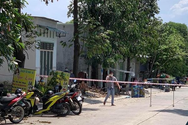 Chơi điện thoại khi đang sạc, bé trai 11 tuổi bị điện giật tử vong-2