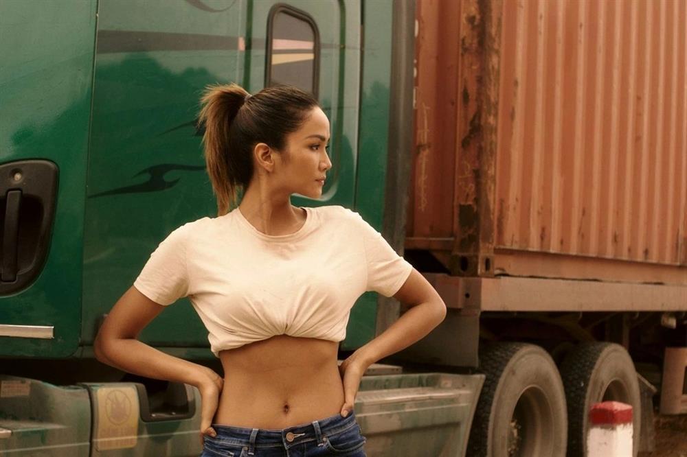 Phim Việt tụt dốc nửa đầu 2022-2