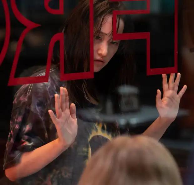 Nữ tân binh xuất sắc nhất màn ảnh sở hữu nhan sắc đẹp lạ-8