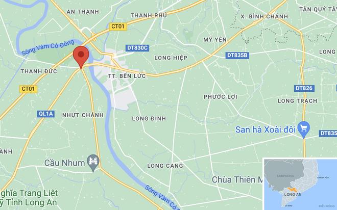 Nam thanh niên chạy xe máy văng 10m, thiệt mạng trên quốc lộ-2