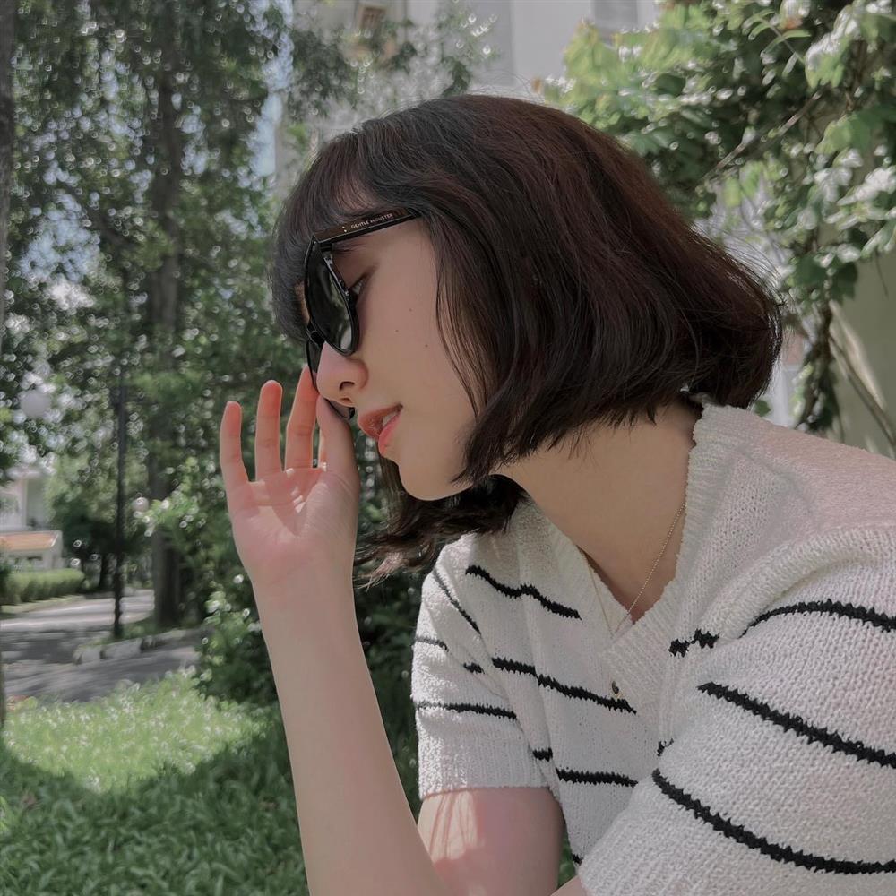 Hải Tú tái xuất với visual, style giống Sơn Tùng như đúc-2