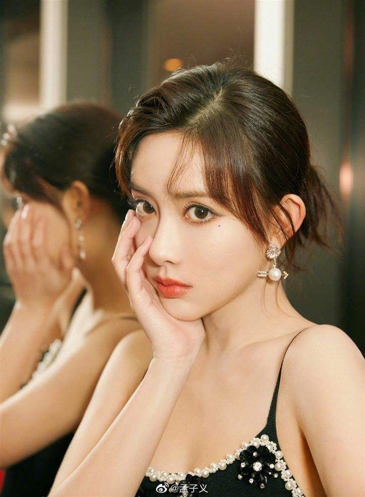 Mỹ nhân Trần Tình Lệnh suy sụp vì bị cô lập trong showbiz-1