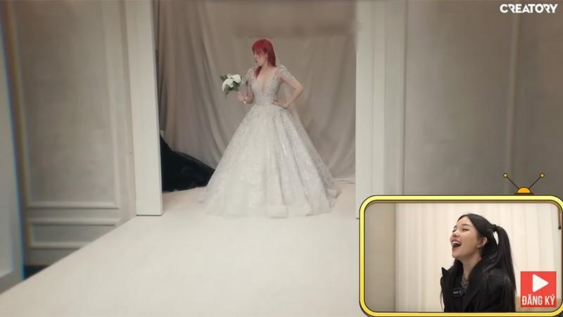 MisThy mặc váy cưới, vội kết hôn vì lỡ có bầu?-1