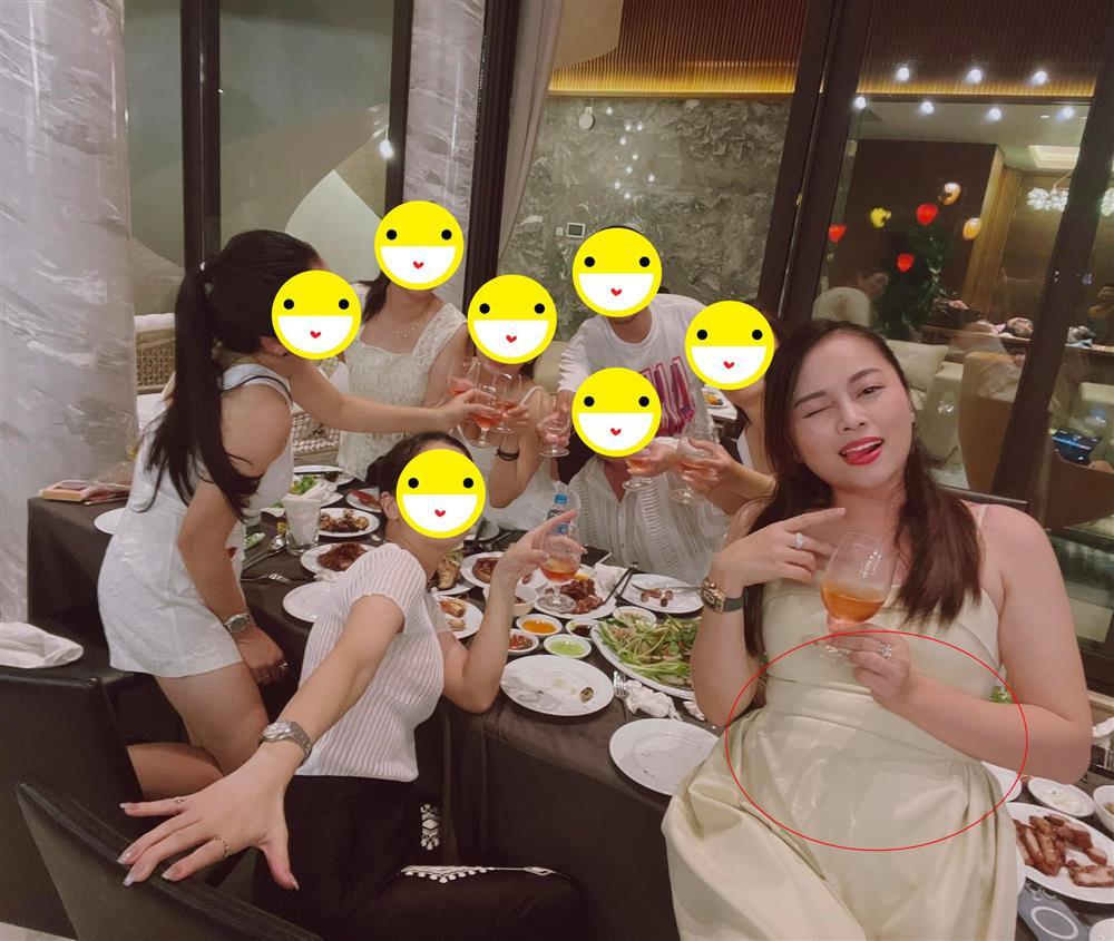 Bóc trần body thật Hằng Túi sau 5 lần sinh đẻ liên tục-4