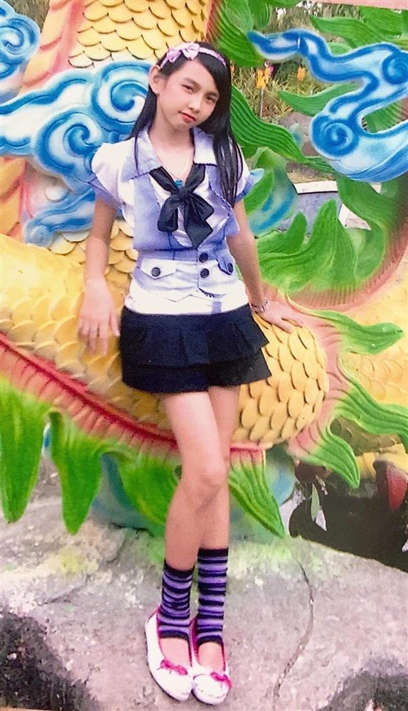 Thùy Tiên bị khui loạt ảnh hiếm thời trẻ trâu, tóc sư tử-2