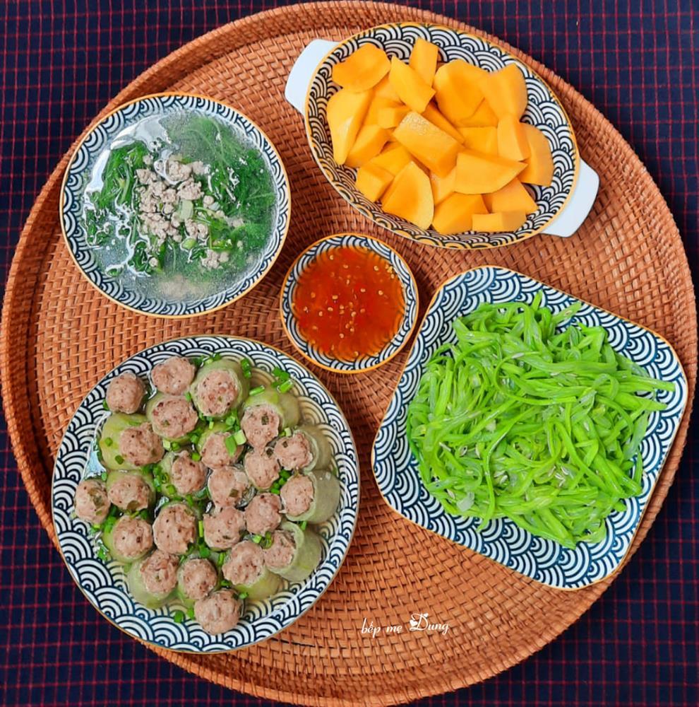 Loạt mâm cơm 4 người ăn cả tháng, nhìn là nảy số nấu ầm ầm-11