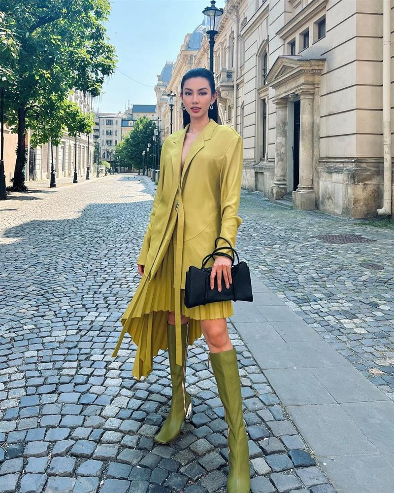 Phó chủ tịch Miss Grand lăn xả để làm phó nháy cho Thùy Tiên-1