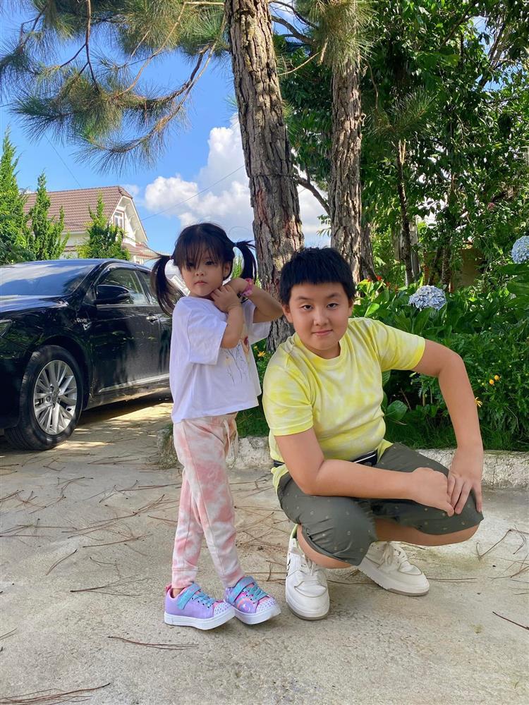 Tin showbiz Việt ngày 26/7: Vợ Khánh Đơn bảo vệ quyết liệt con riêng của chồng-11