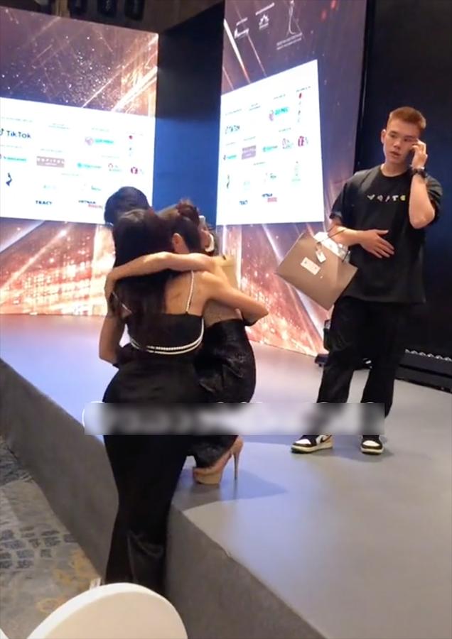 Thảo Nhi Lê suýt lộ hàng, Ngọc Châu có hành động tinh tế-9