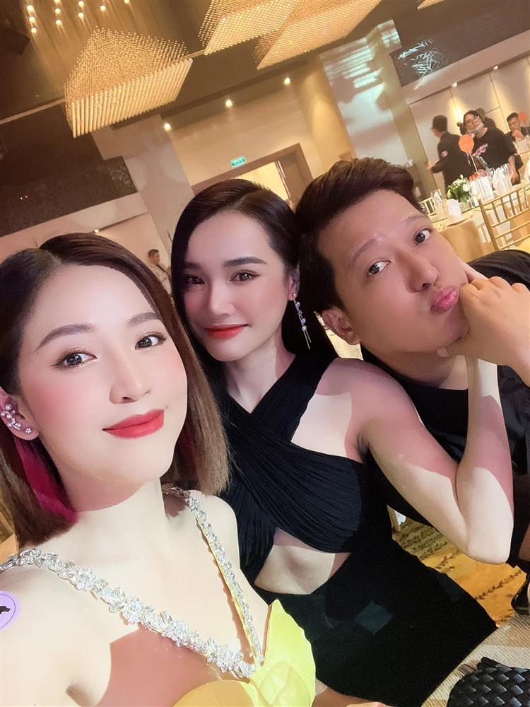 Nhã Phương xuất hiện với gương mặt lạ hoắc, nhận không ra-3