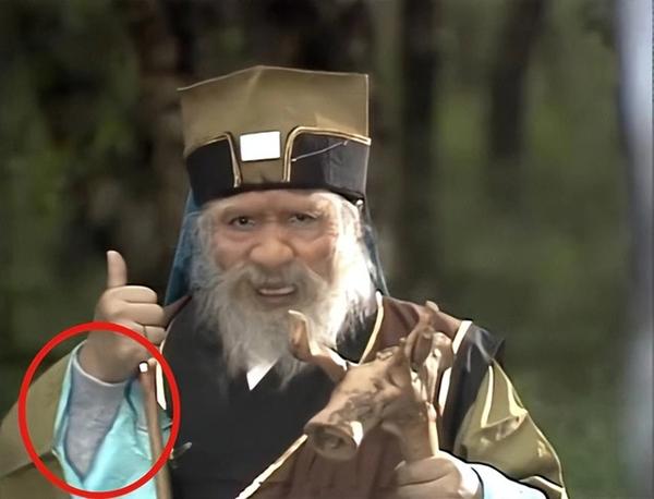 Khán giả tìm thấy sạn trong Tây Du Ký sau 36 năm-4