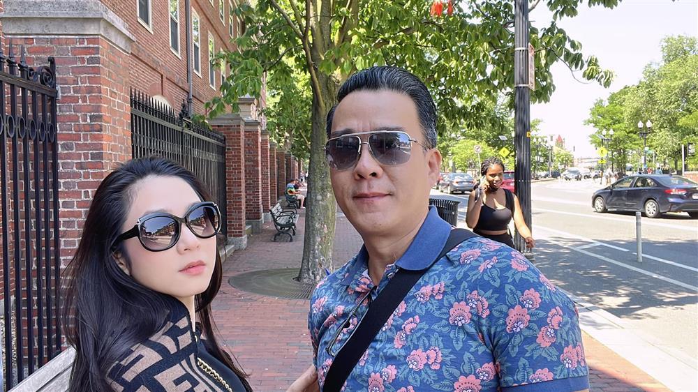 Đứng cạnh Lam Trường, vua cá Koi già hơn hẳn dù kém tuổi-8