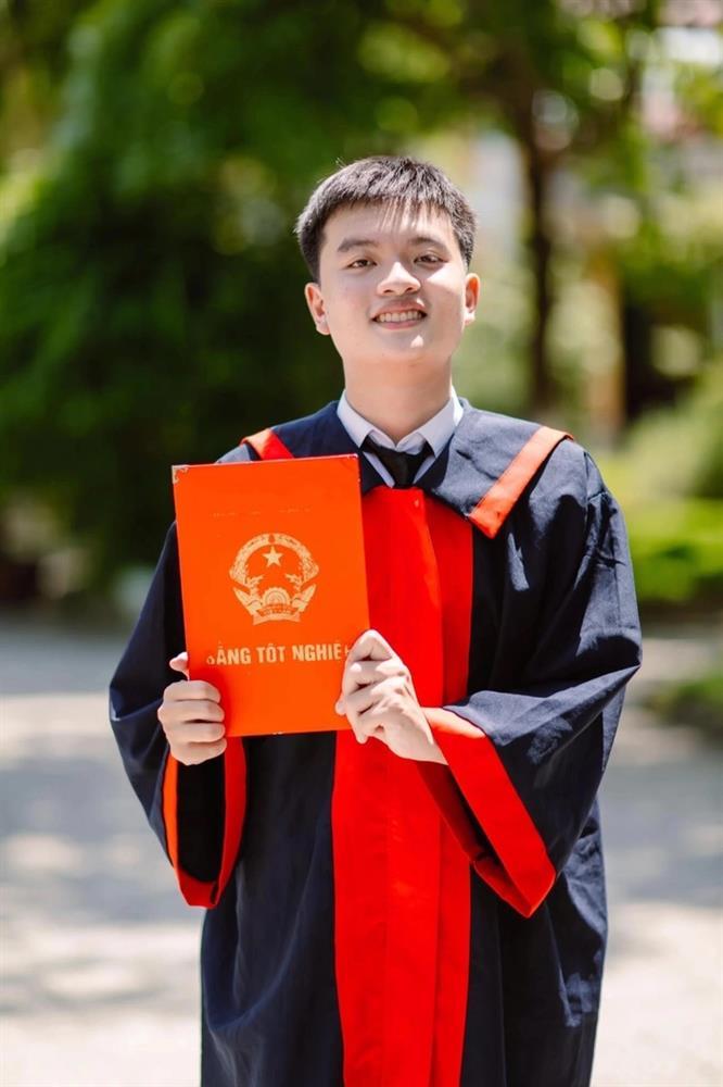 Nam sinh bật mí cảm hứng đạt điểm 10 môn Văn là... Á hậu Thúy Vân-2