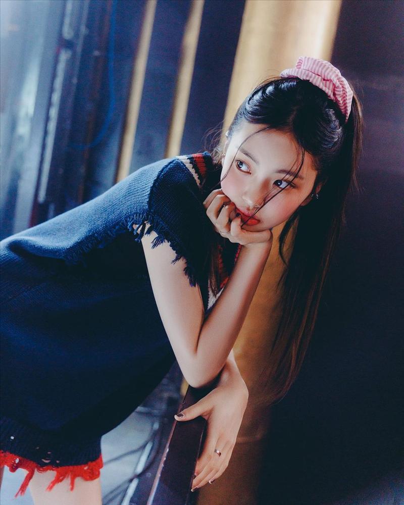 Nhóm nhạc em gái BTS sắp ra mắt: vừa đẹp người lại giỏi 2 thứ tiếng-10