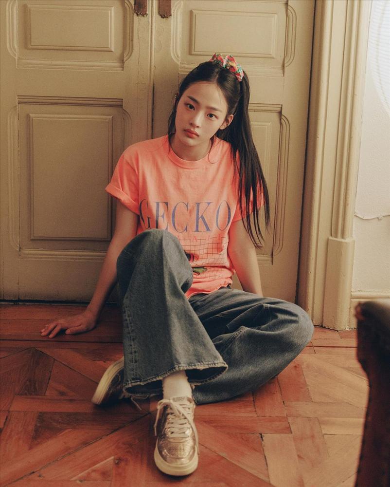 Nhóm nhạc em gái BTS sắp ra mắt: vừa đẹp người lại giỏi 2 thứ tiếng-4