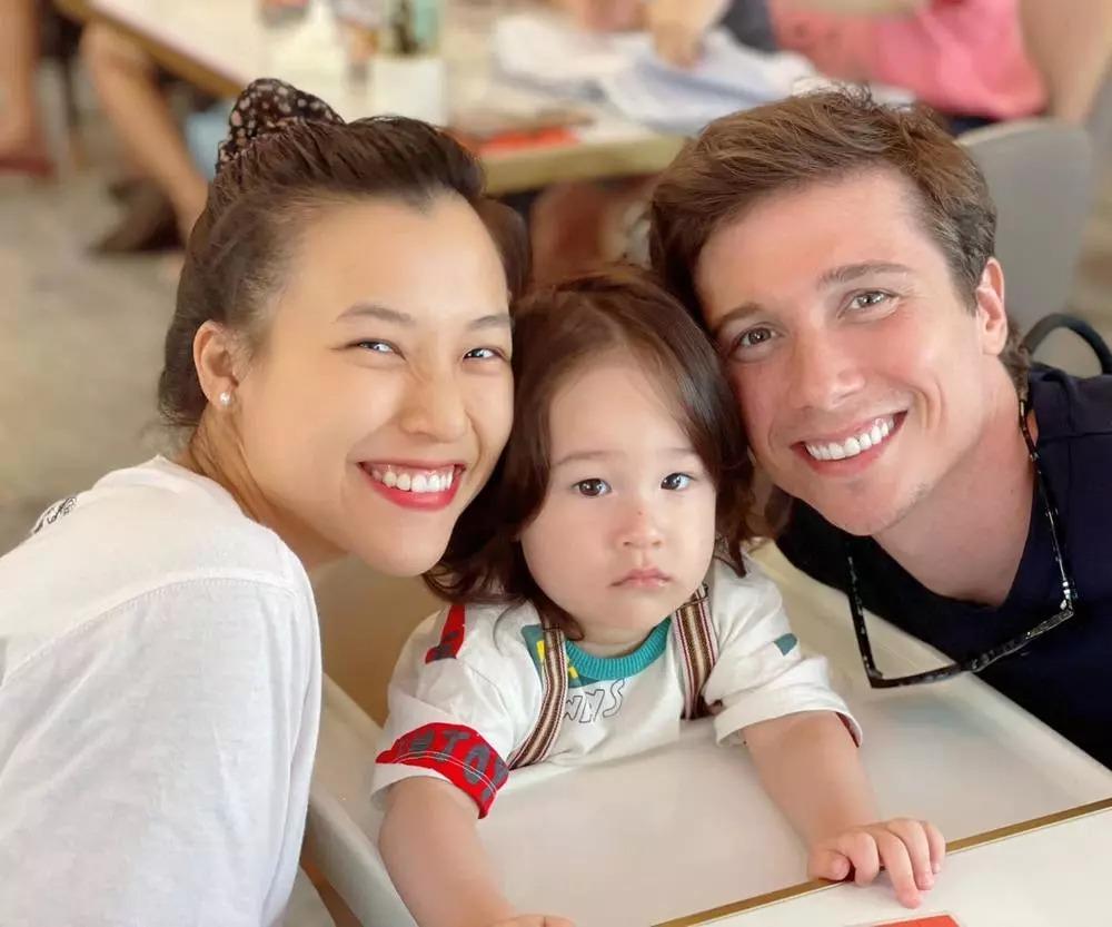 Tưởng Hoàng Oanh cắt tóc vì ly hôn, sự thật hoàn toàn khác-8